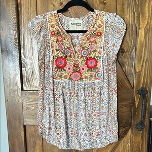 Savanna Jane Floral Embroidered Women's Top - Multicolor